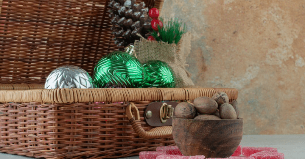 Cestas de Navidad: ¿Se consideran retribución en especie? - Asega. Asesoría Fiscal y Laboral en Málaga Asega. Asesoría Fiscal y Laboral en Málaga Imagen blog 1 2