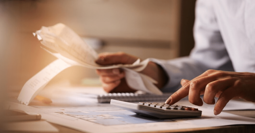 ¿Las indemnizaciones laborales tributan en el IRPF? Descubre las claves para evitar sorpresas fiscales - Asega. Asesoría Fiscal y Laboral en Málaga Asega. Asesoría Fiscal y Laboral en Málaga Imagen blog 1