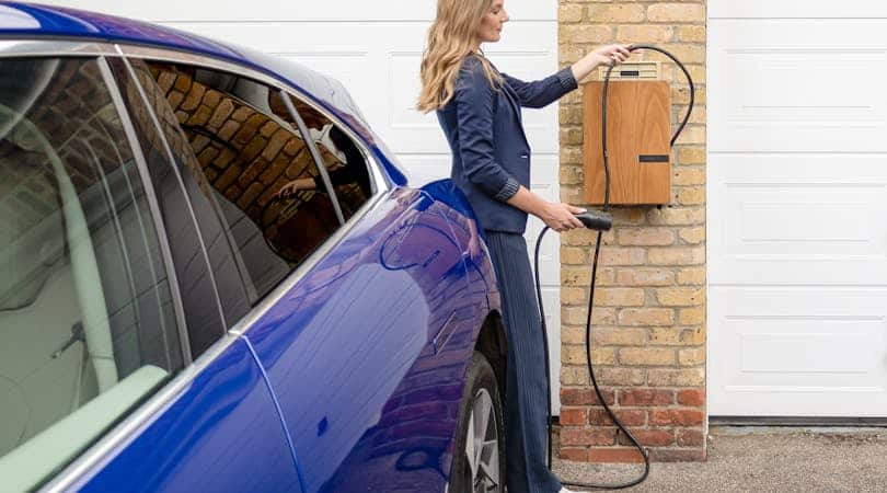 Obligación de declarar en situaciones especiales, deducciones por obras y vehículos eléctricos en el IRPF: Hacienda aclara su validez en 2025 tras la derogación del RDL 9/2024 - Asega. Asesoría Fiscal y Laboral en Málaga Asega. Asesoría Fiscal y Laboral en Málaga pexels photo 27355830 1742978114